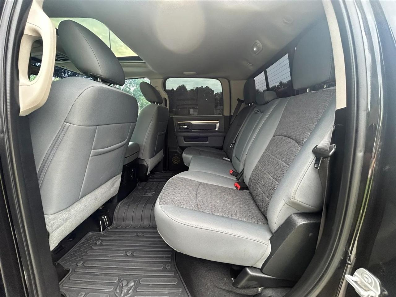 RAM 2500 SLT Crew Cab SWB 4WD 2018