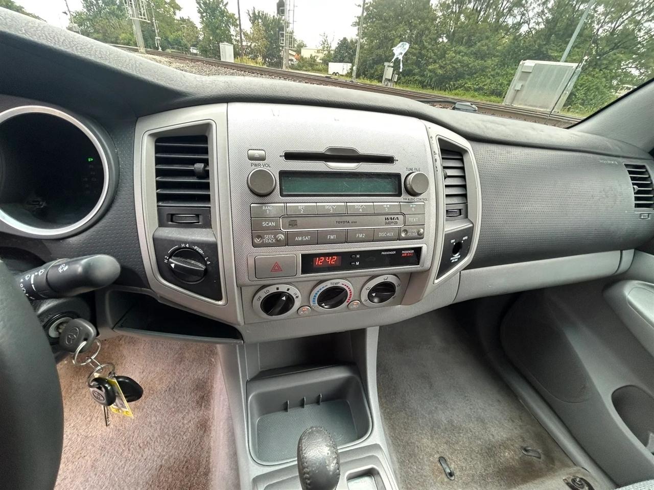 Toyota Tacoma Access Cab V6 4WD 2010