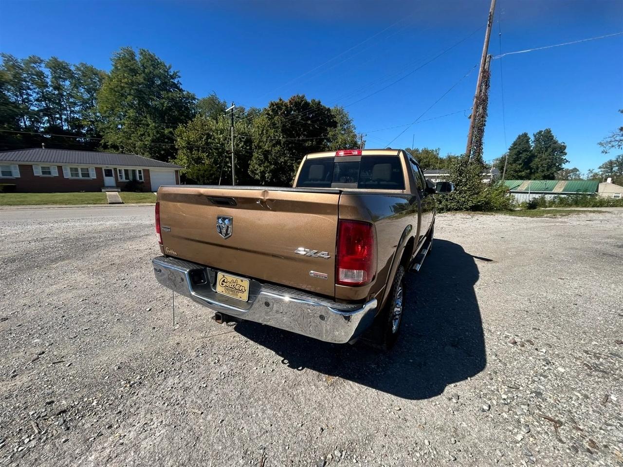 RAM 2500 Laramie Crew Cab SWB 4WD 2012