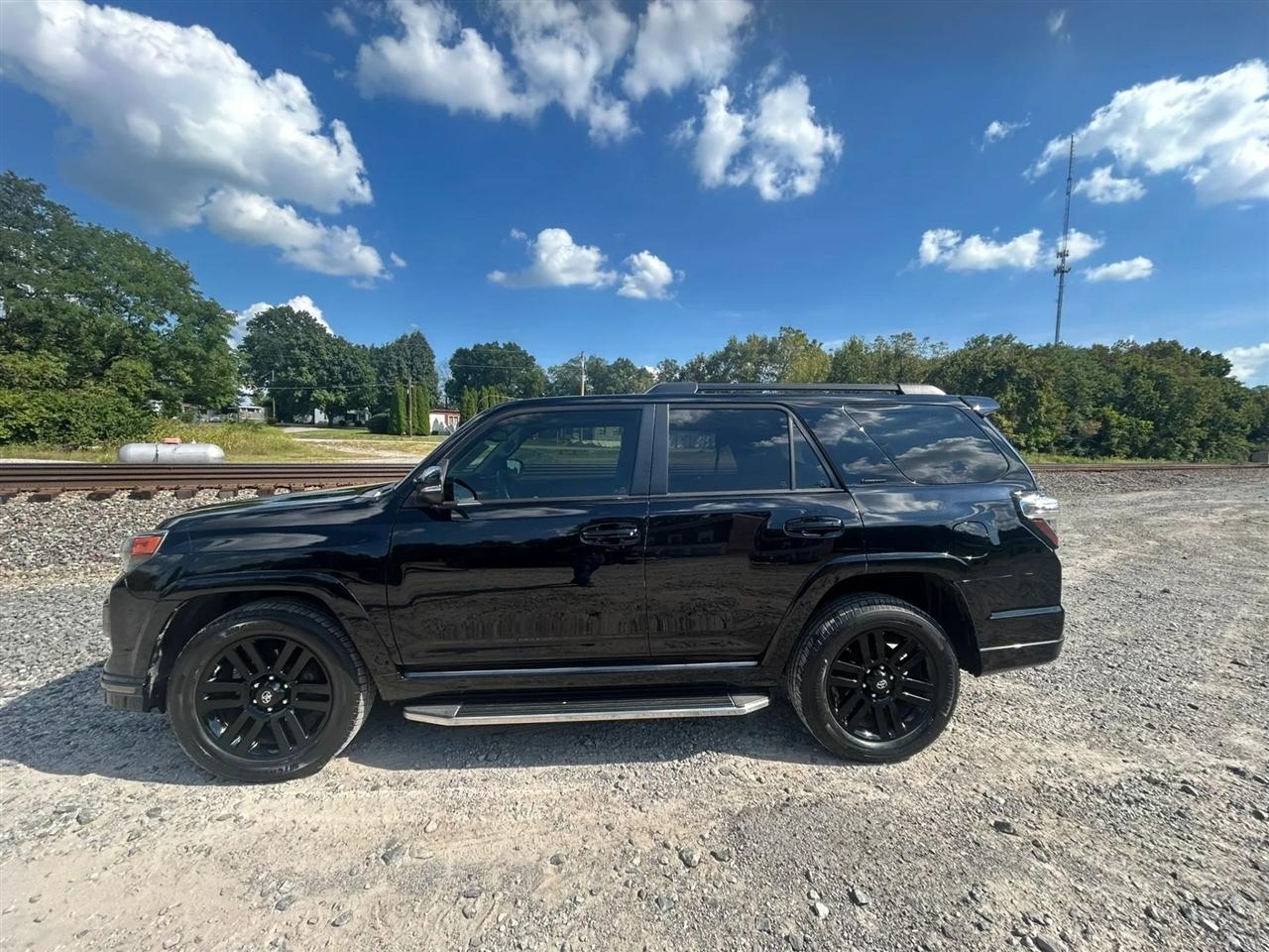 Toyota 4Runner Limited 4WD V6 2019