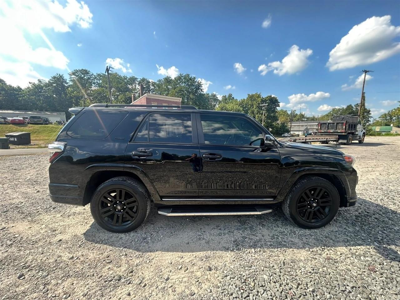 Toyota 4Runner Limited 4WD V6 2019