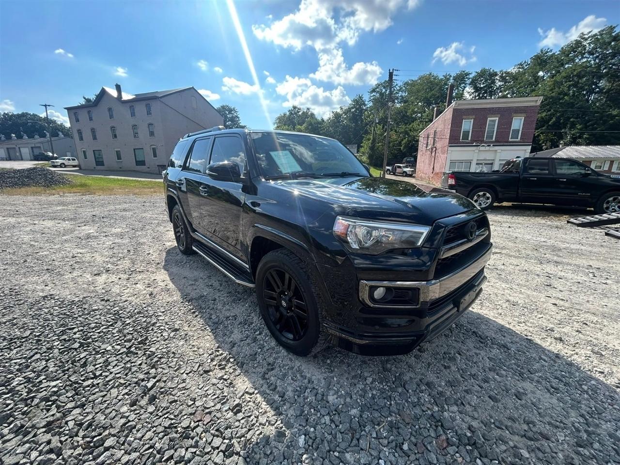 Toyota 4Runner Limited 4WD V6 2019