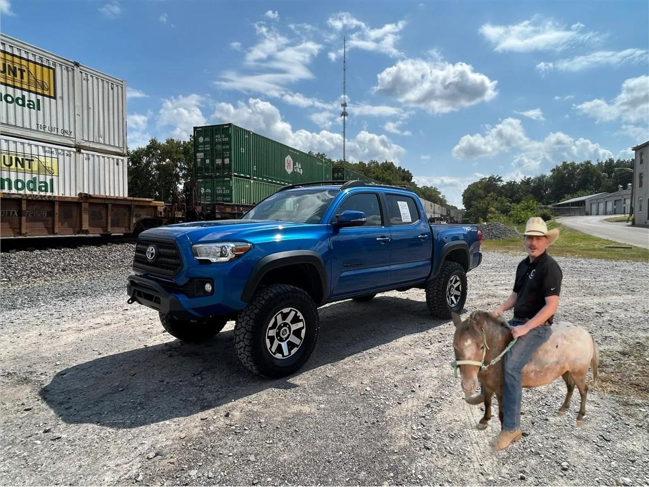2016 Toyota Tacoma SR5 Double Cab Long Bed V6 6AT 4WD