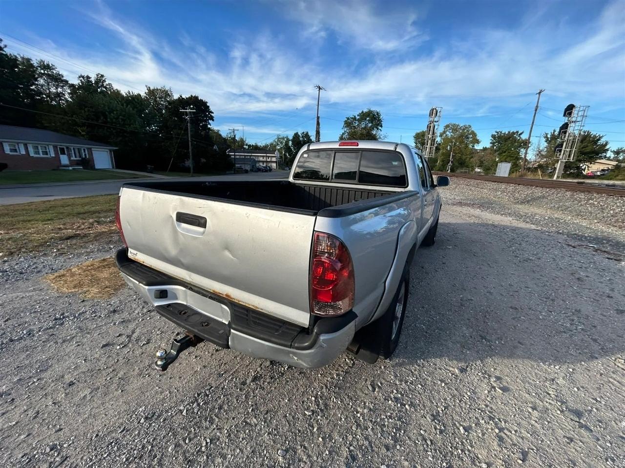 Toyota Tacoma Double Cab Long Bed V6 Auto 4WD 2006