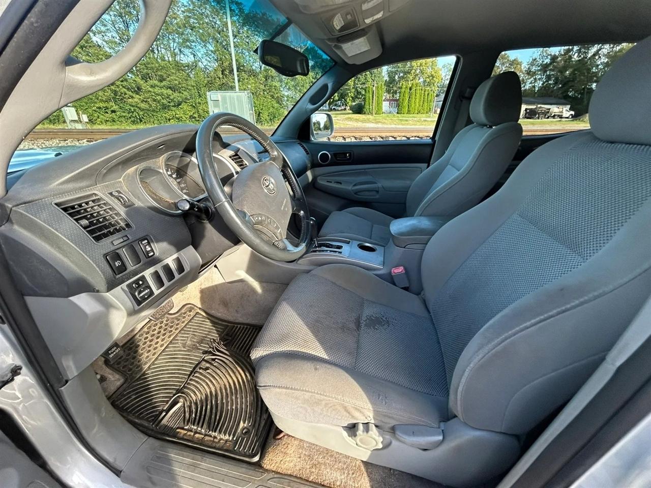 Toyota Tacoma Double Cab Long Bed V6 Auto 4WD 2006