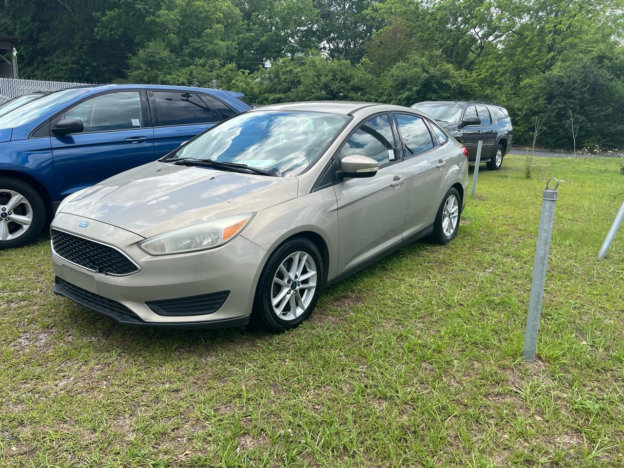 2016 Ford Focus SE Sedan