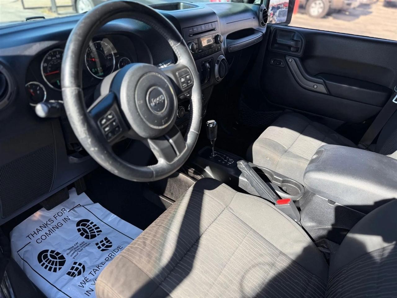 Jeep Wrangler Unlimited 4WD 4dr Sport 2012