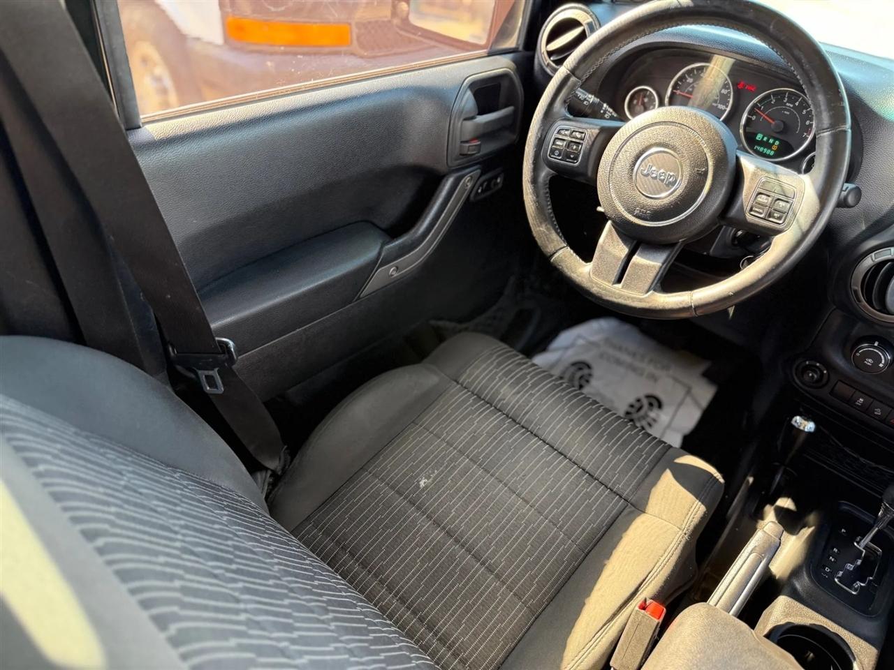 Jeep Wrangler Unlimited 4WD 4dr Sport 2012