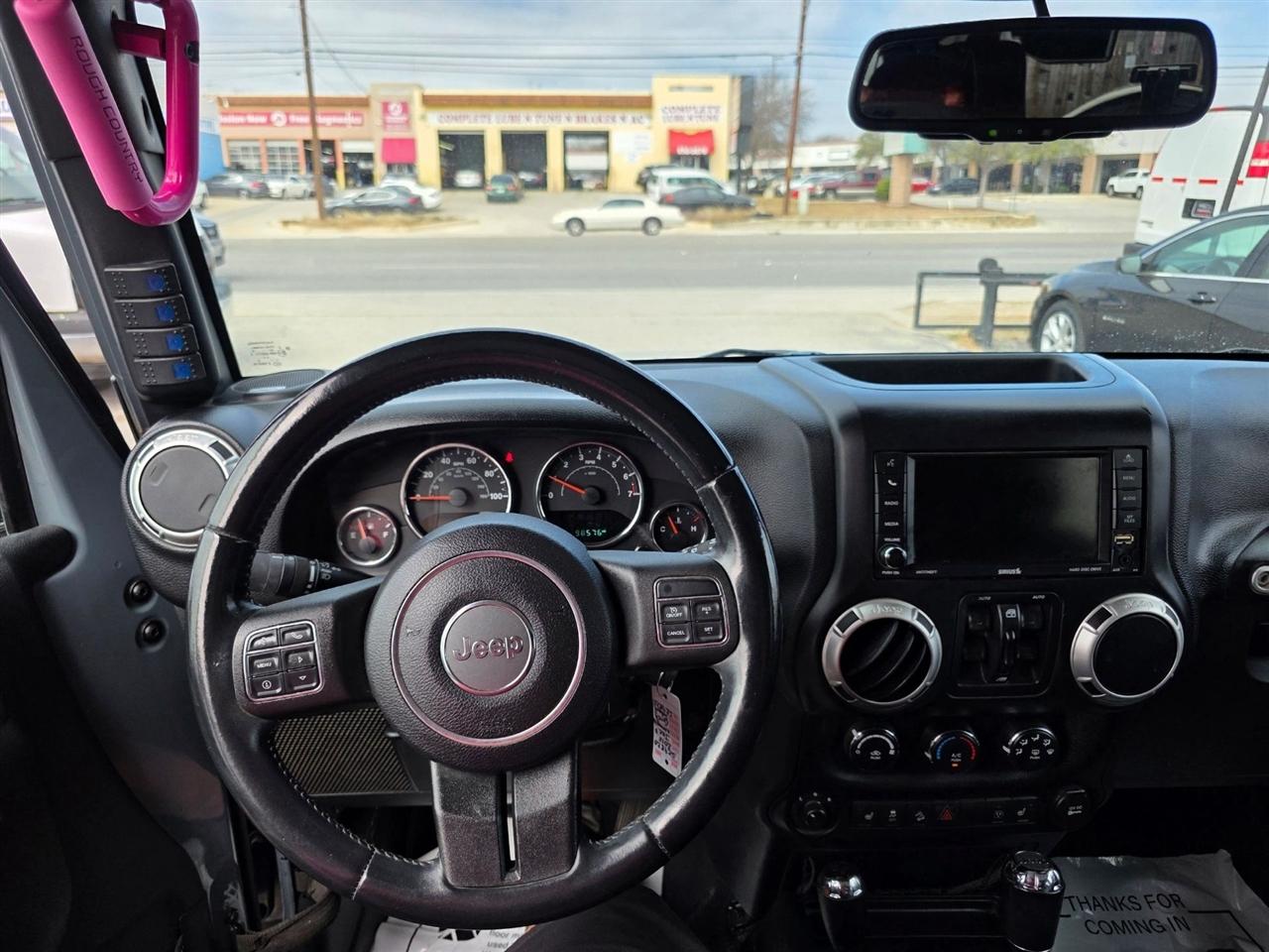 Jeep Wrangler Unlimited 4WD 4dr Sahara 2015