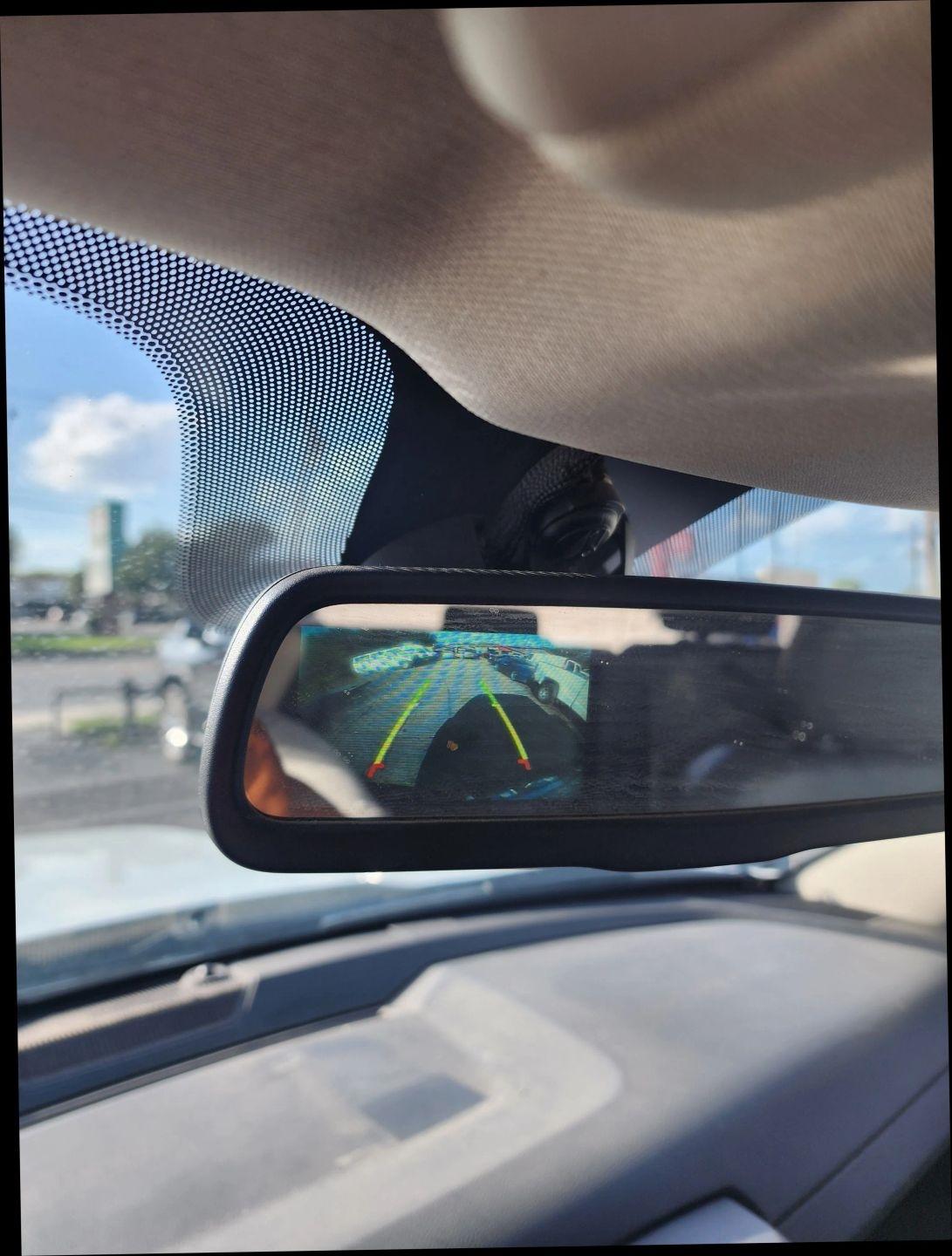 RAM 1500 4WD Quad Cab 140.5" Tradesman 2016