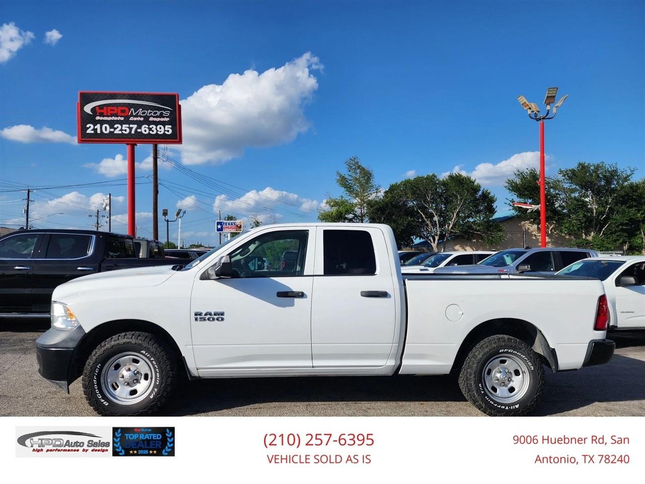 RAM 1500 4WD Quad Cab 140.5" Tradesman 2016