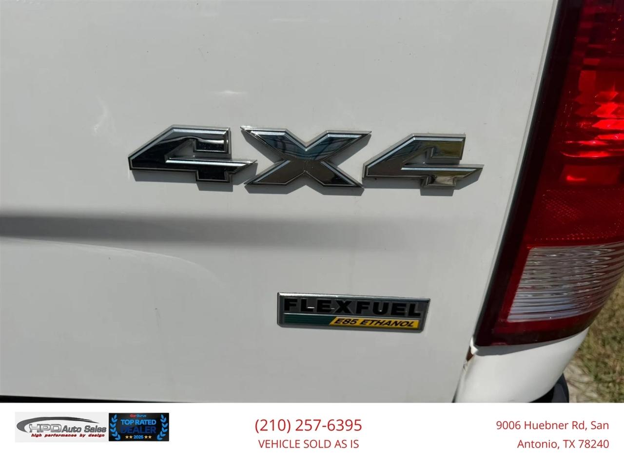 RAM 1500 4WD Quad Cab 140.5" Tradesman 2016