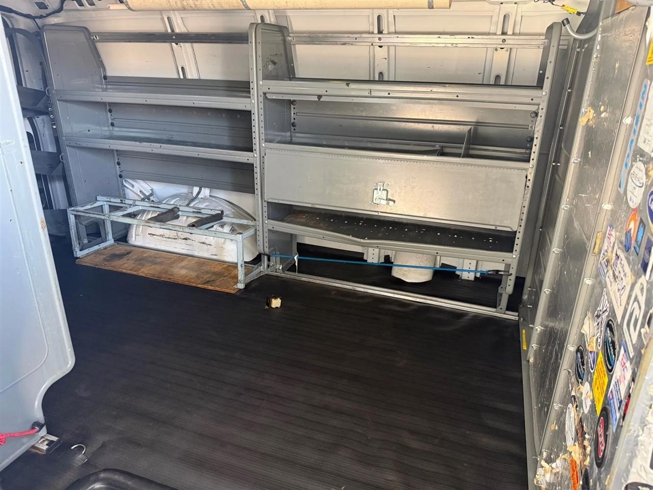 Chevrolet Express Cargo Van RWD 2500 135" 2021