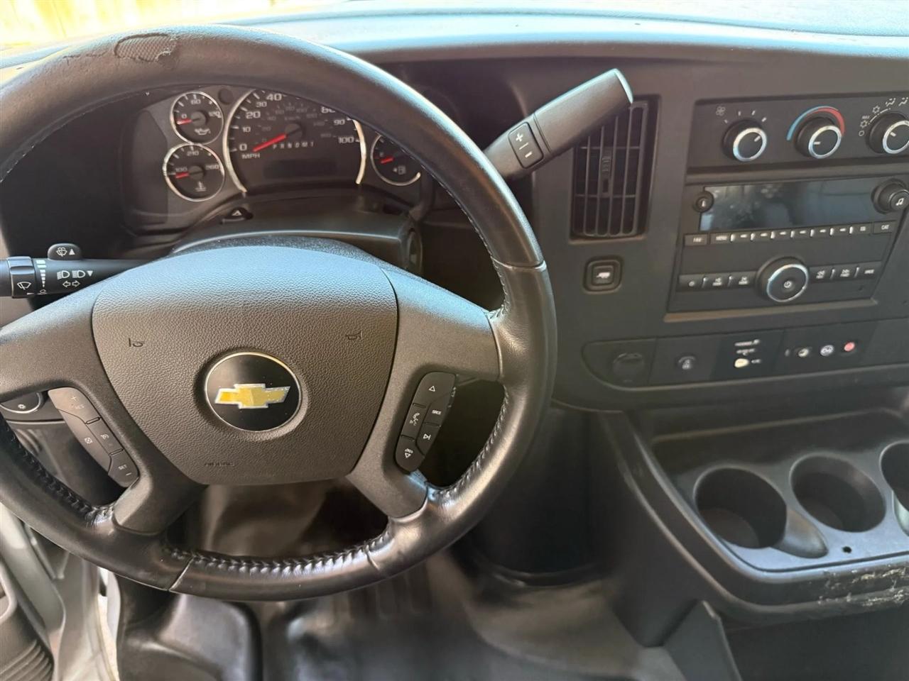 Chevrolet Express Cargo Van RWD 2500 135" 2021