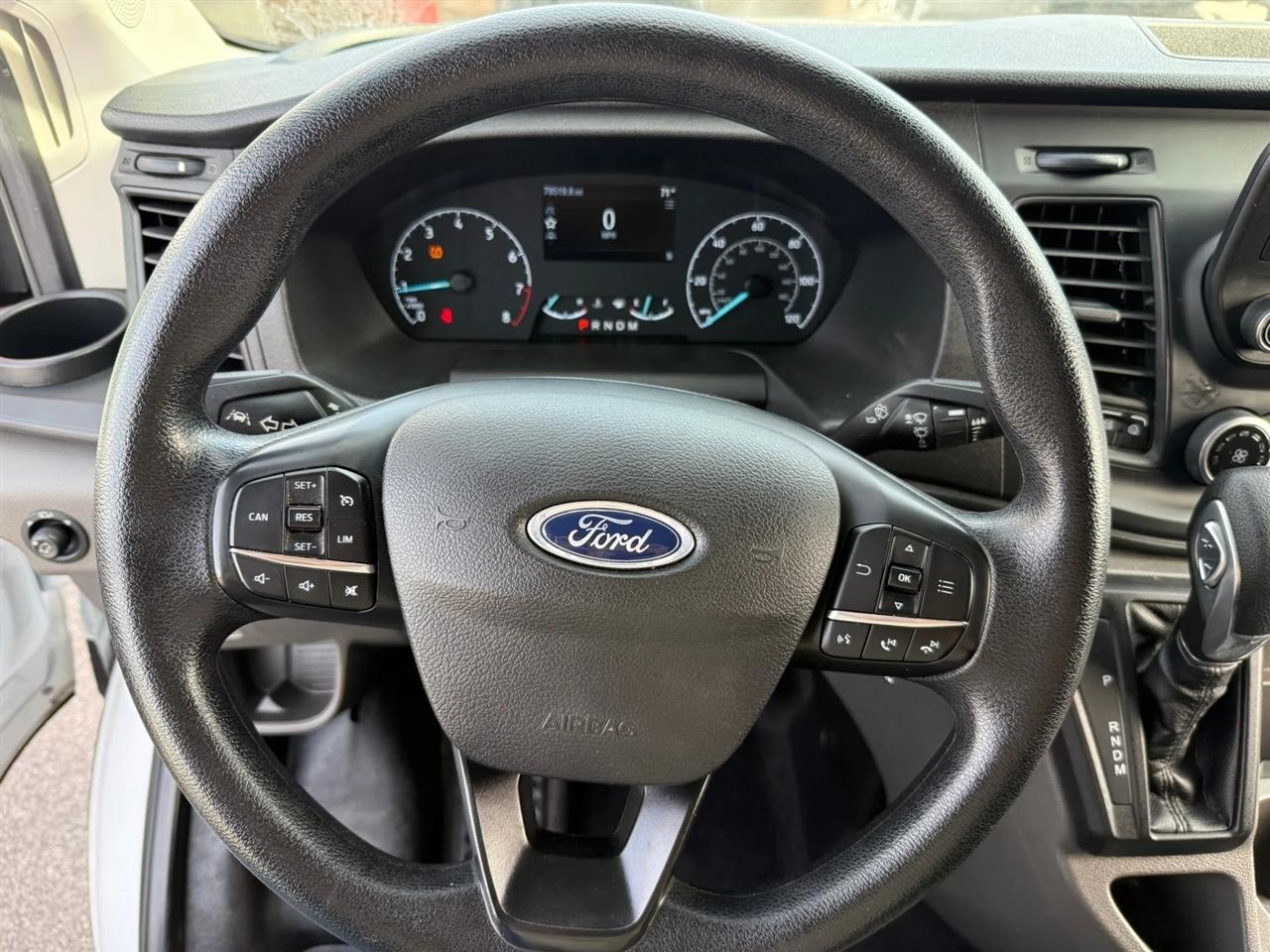 Ford Transit Passenger Wagon T-350 148" Low Roof XLT RWD 2021