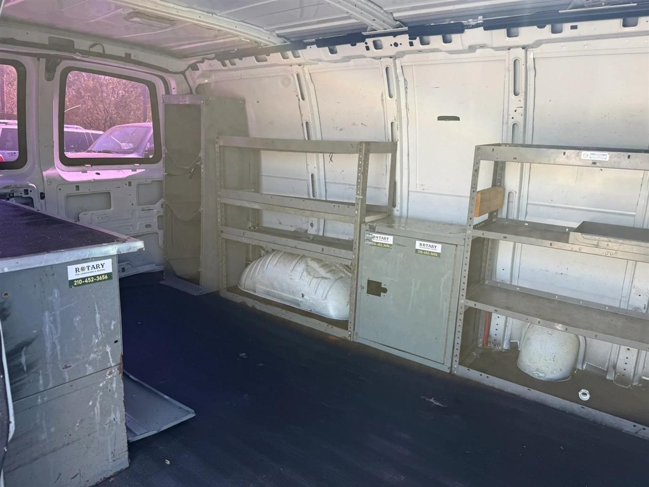 Chevrolet Express Cargo Van RWD 1500 135" 2012