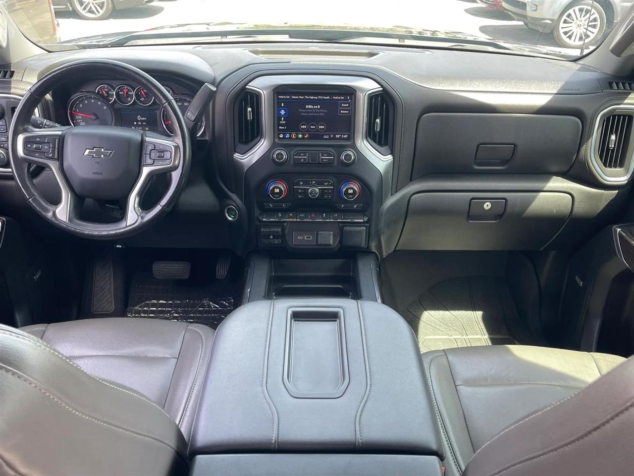 Chevrolet Silverado 1500 4WD Crew Cab 147" RST 2019