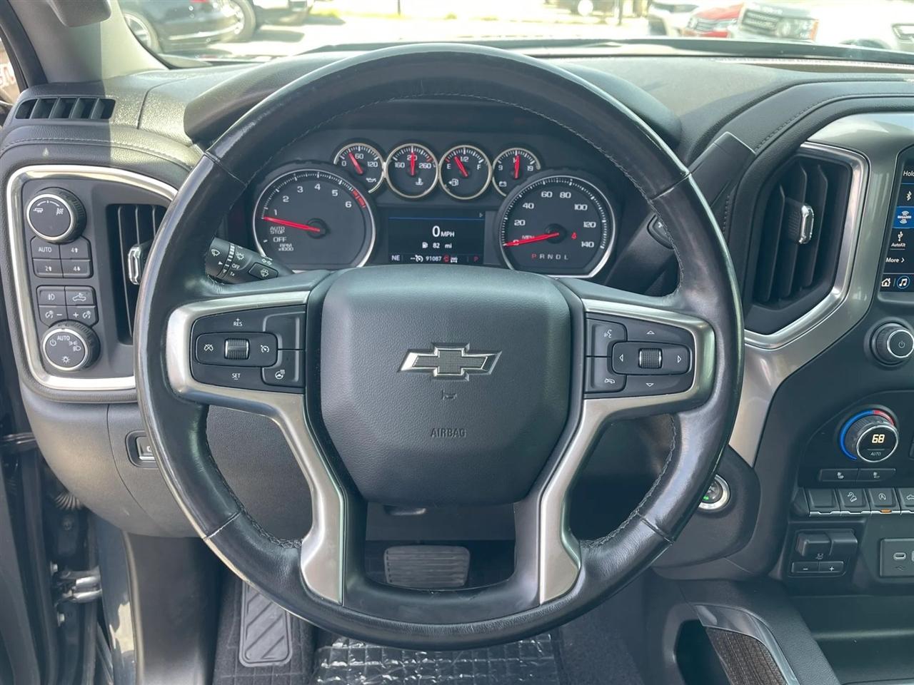 Chevrolet Silverado 1500 4WD Crew Cab 147" RST 2019