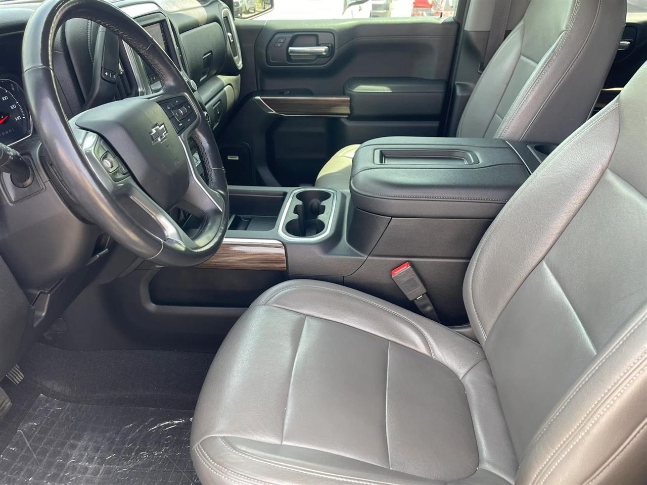 Chevrolet Silverado 1500 4WD Crew Cab 147" RST 2019