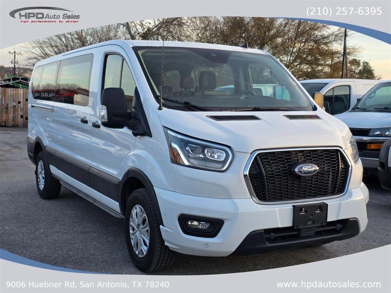 Ford Transit Passenger Wagon T-350 148" Low Roof XLT RWD 2023