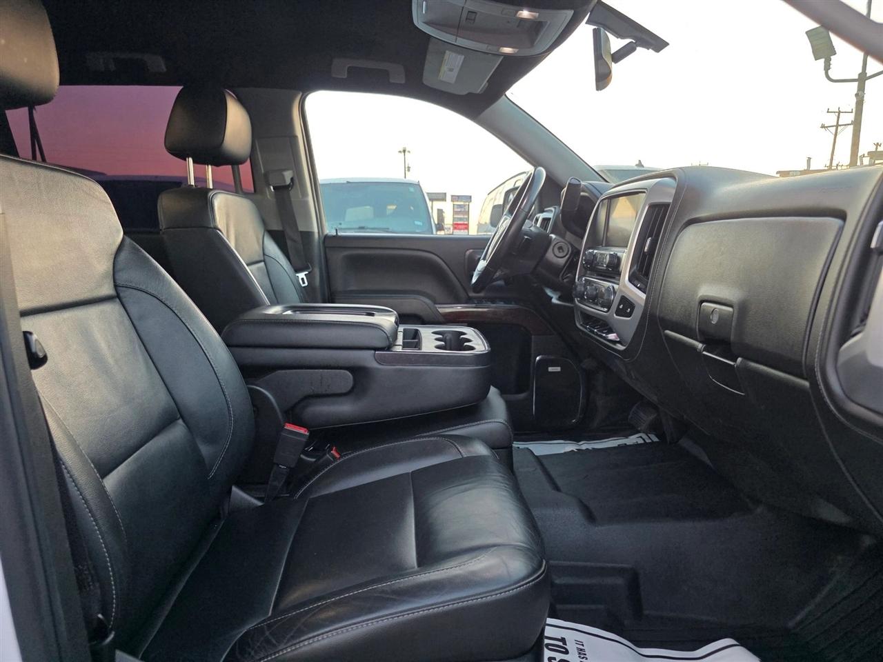 GMC Sierra 1500 2WD Crew Cab 143.5" SLT 2018