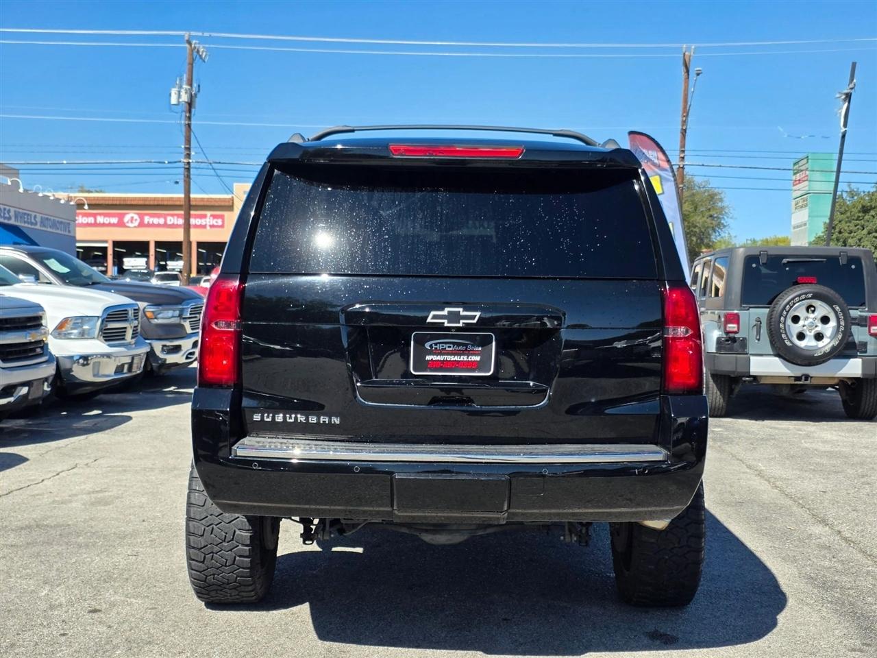 Chevrolet Suburban 2WD 4dr LTZ 2015