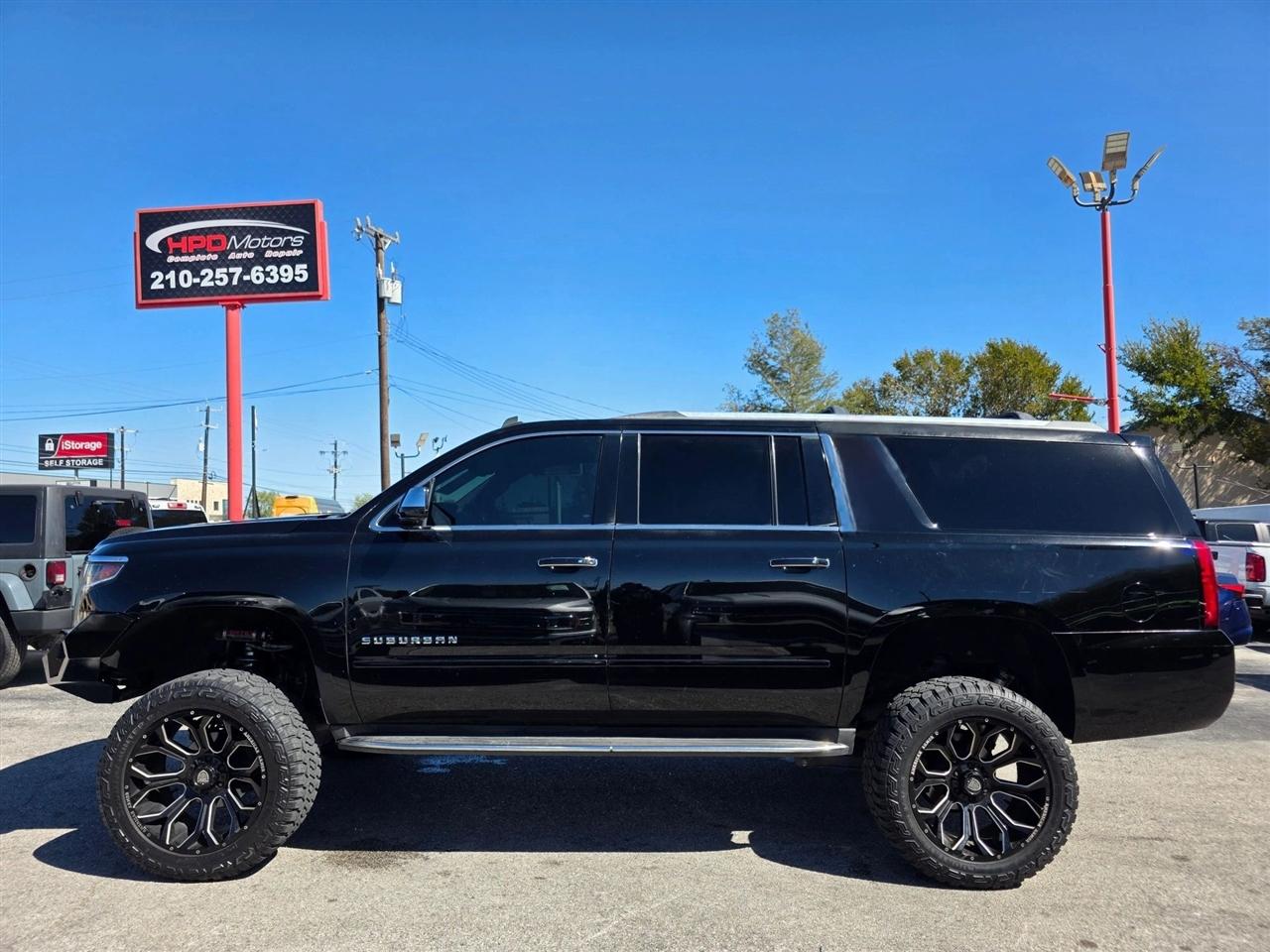 Chevrolet Suburban 2WD 4dr LTZ 2015
