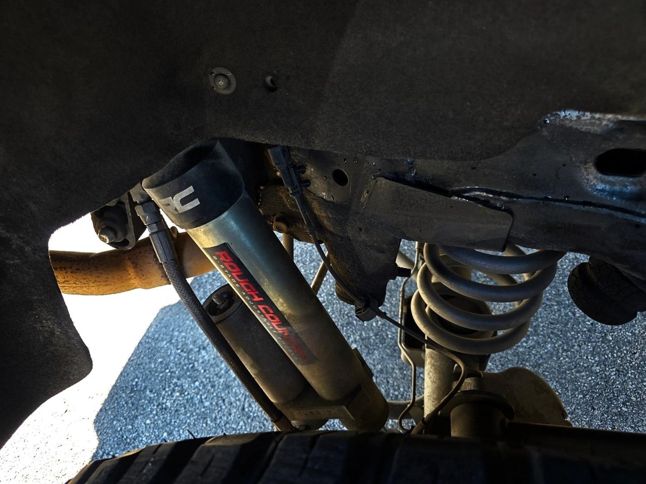 Chevrolet Suburban 2WD 4dr LTZ 2015