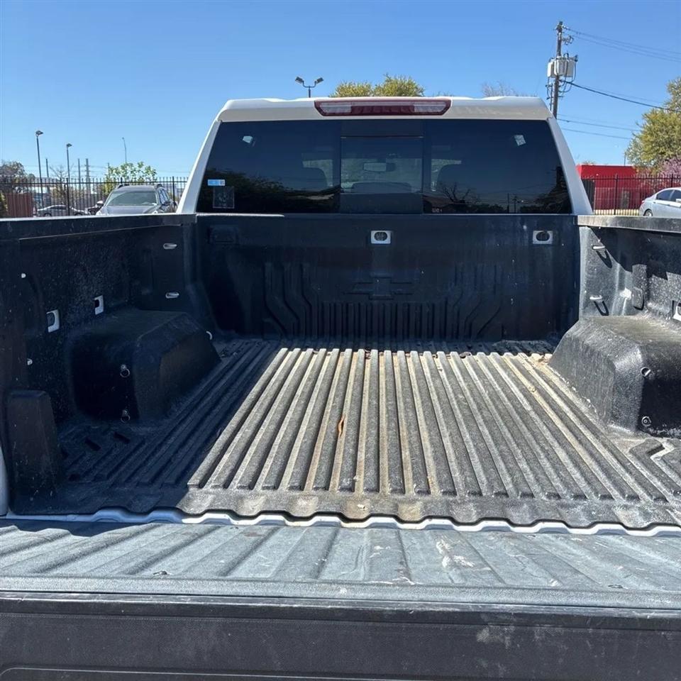 Chevrolet Silverado 1500 4WD Crew Cab 147" RST 2020