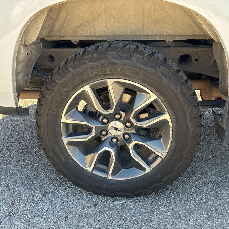 Chevrolet Silverado 1500 4WD Crew Cab 147" RST 2020