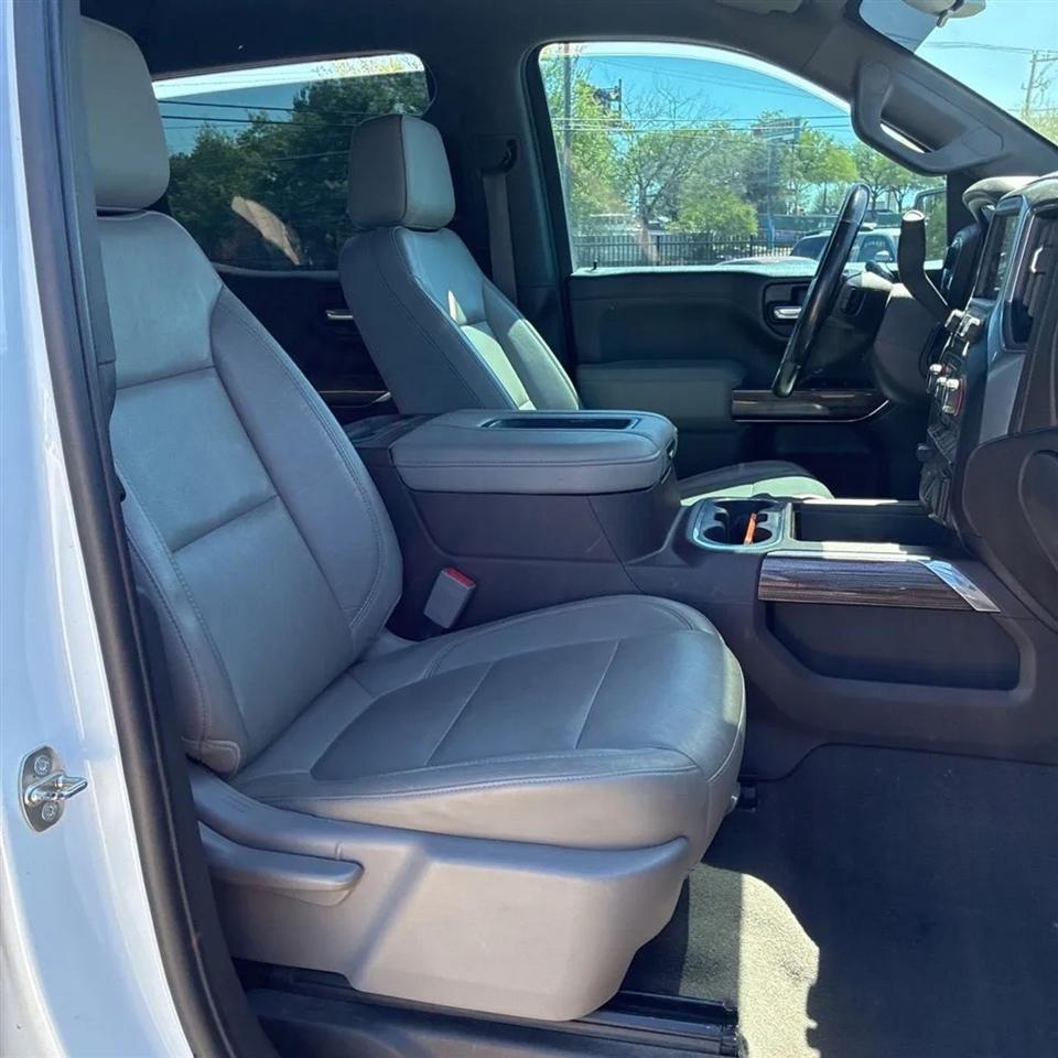 Chevrolet Silverado 1500 4WD Crew Cab 147" RST 2020