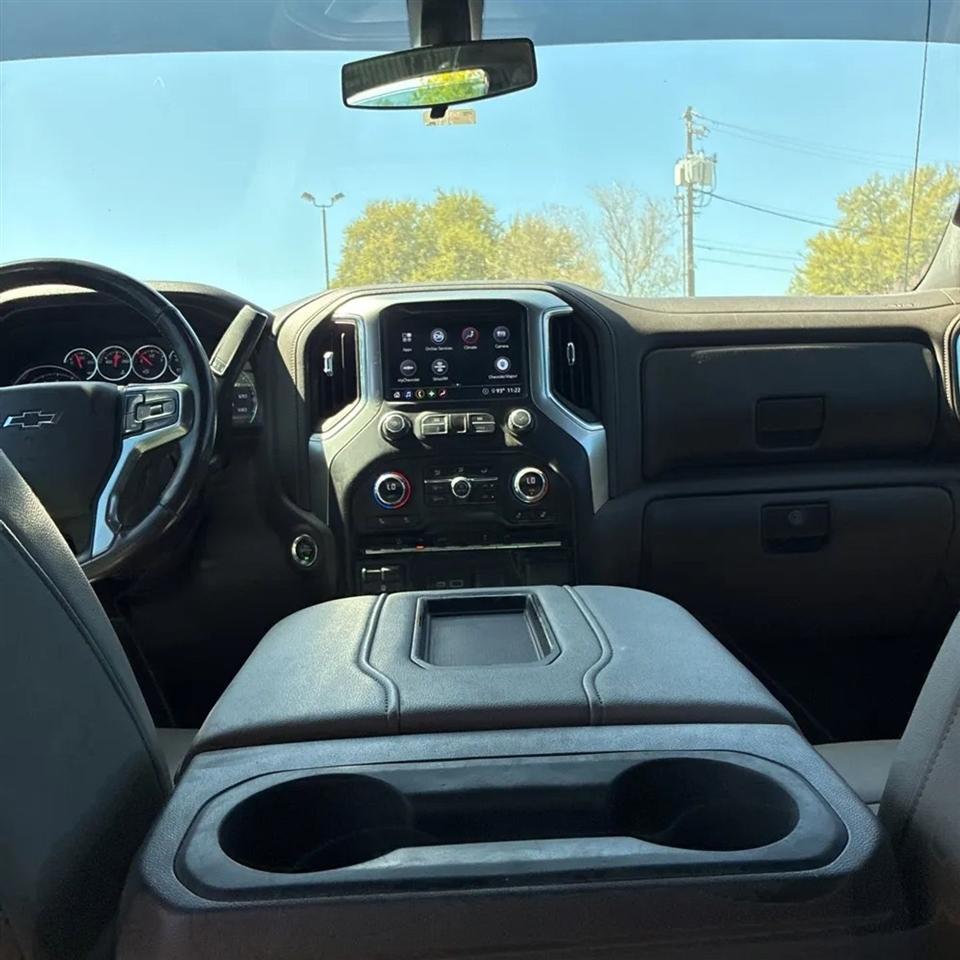 Chevrolet Silverado 1500 4WD Crew Cab 147" RST 2020