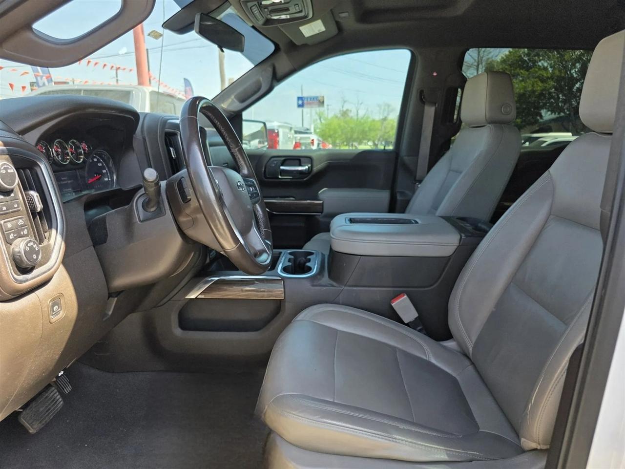 Chevrolet Silverado 1500 4WD Crew Cab 147" RST 2020