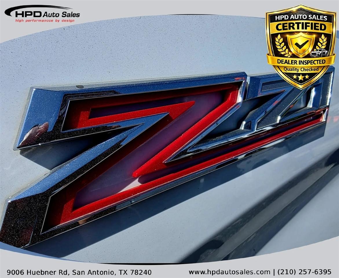 Chevrolet Silverado 1500 4WD Crew Cab 147" RST 2020