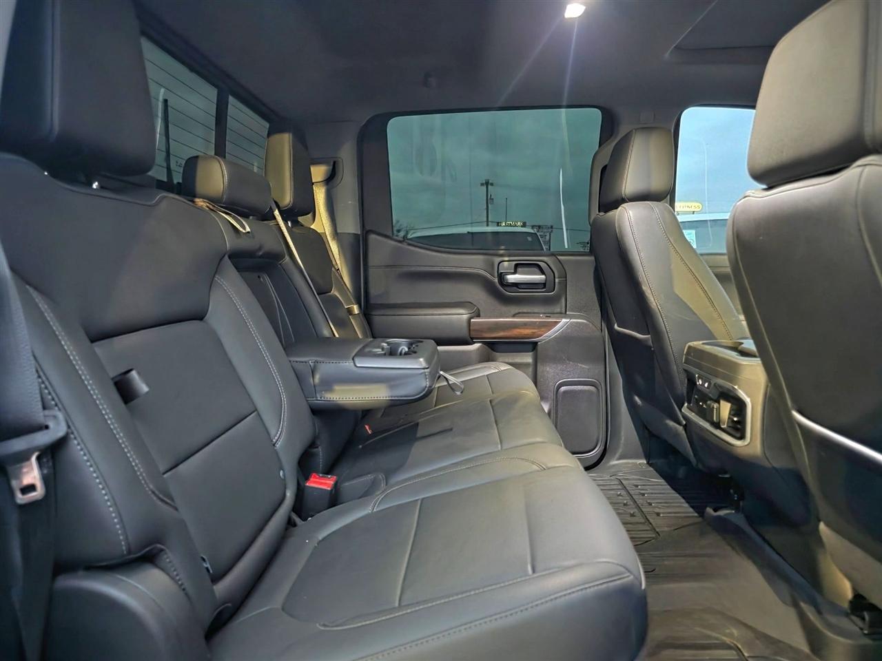 GMC Sierra 1500 4WD Crew Cab 147" SLT 2019