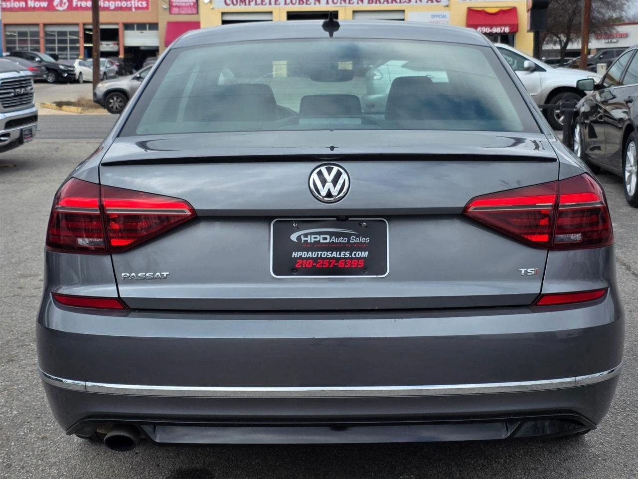 Volkswagen Passat 2.0T S Auto 2018