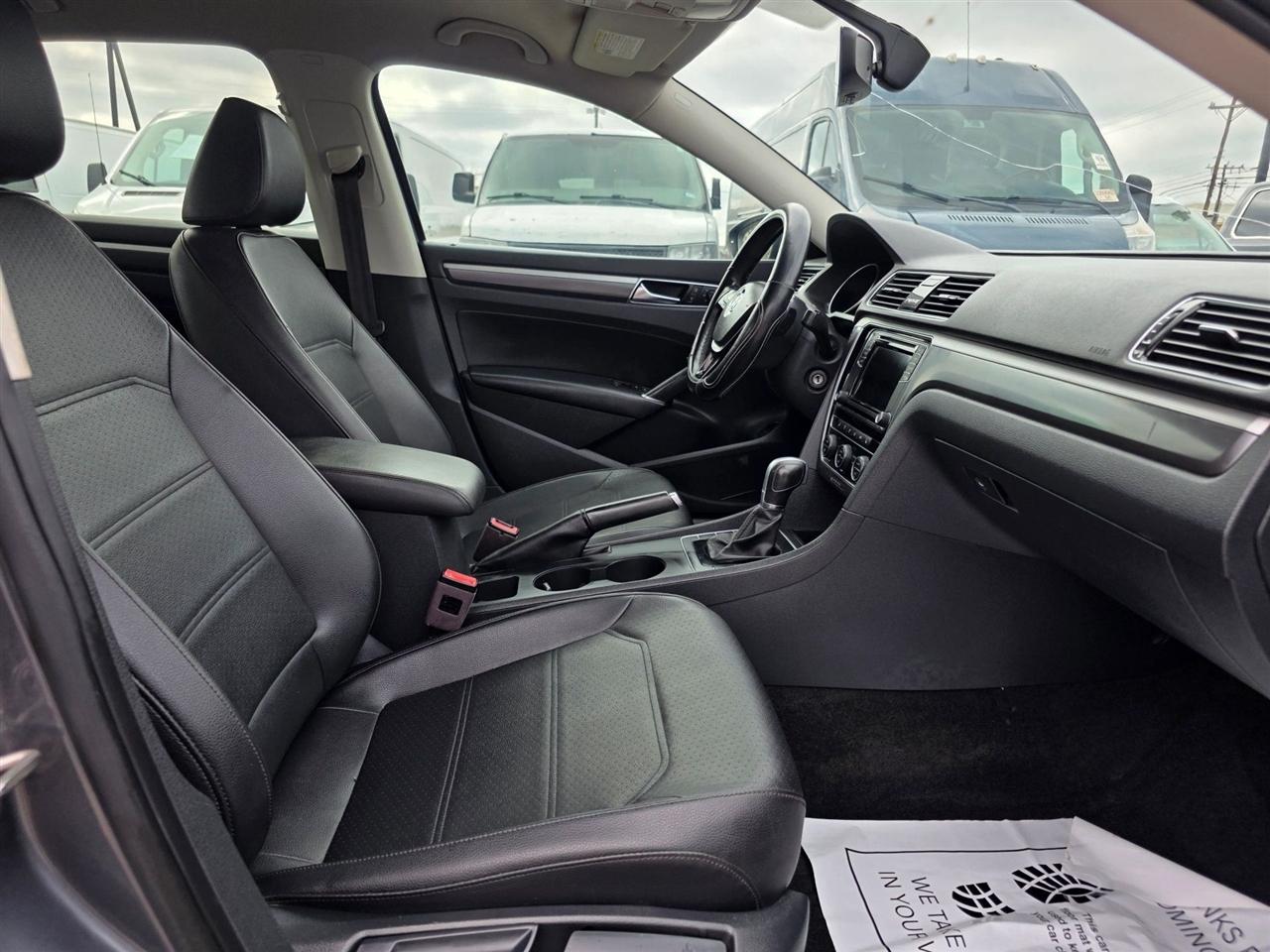 Volkswagen Passat 2.0T S Auto 2018