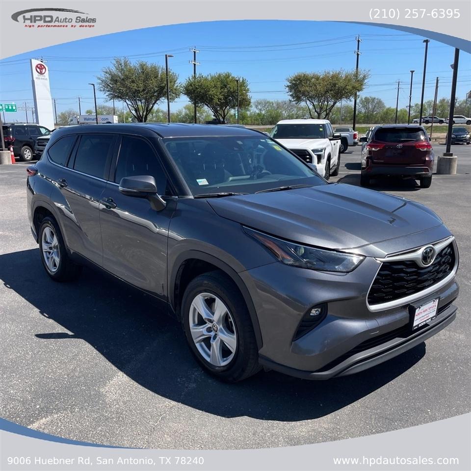 Toyota Highlander Platinum FWD (Natl) 2023