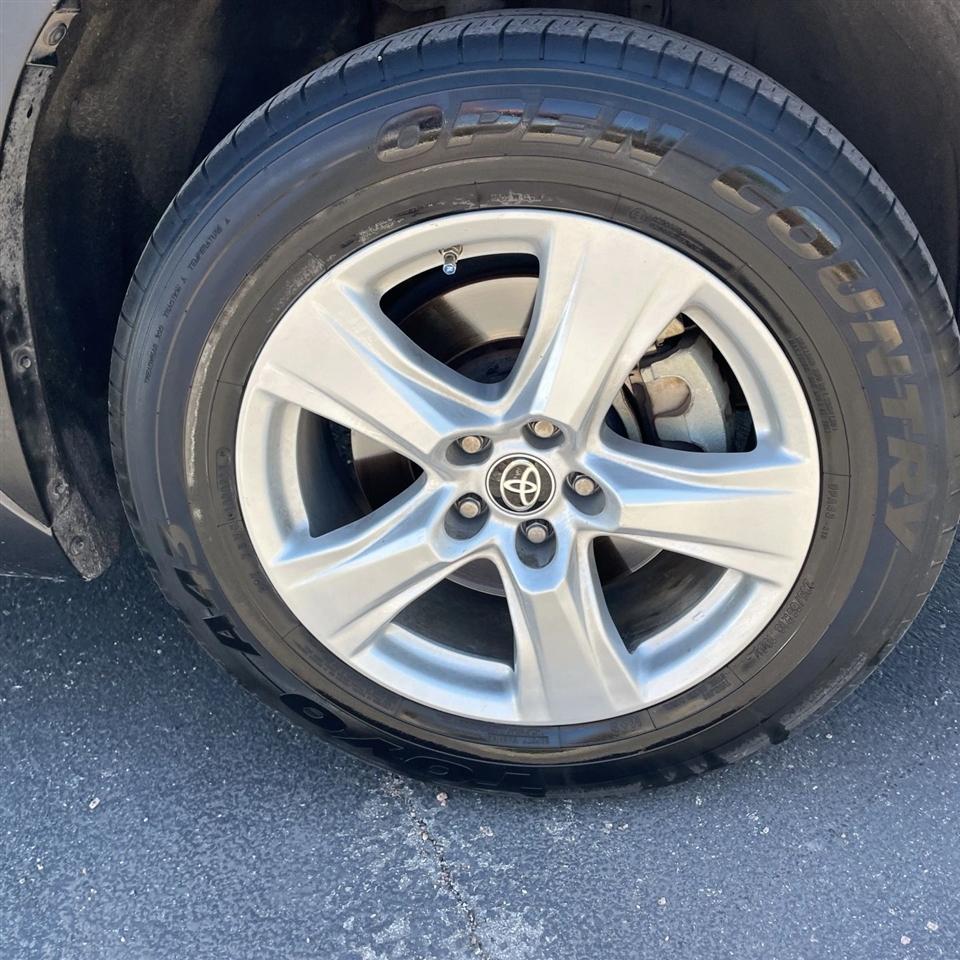 Toyota Highlander Platinum FWD (Natl) 2023