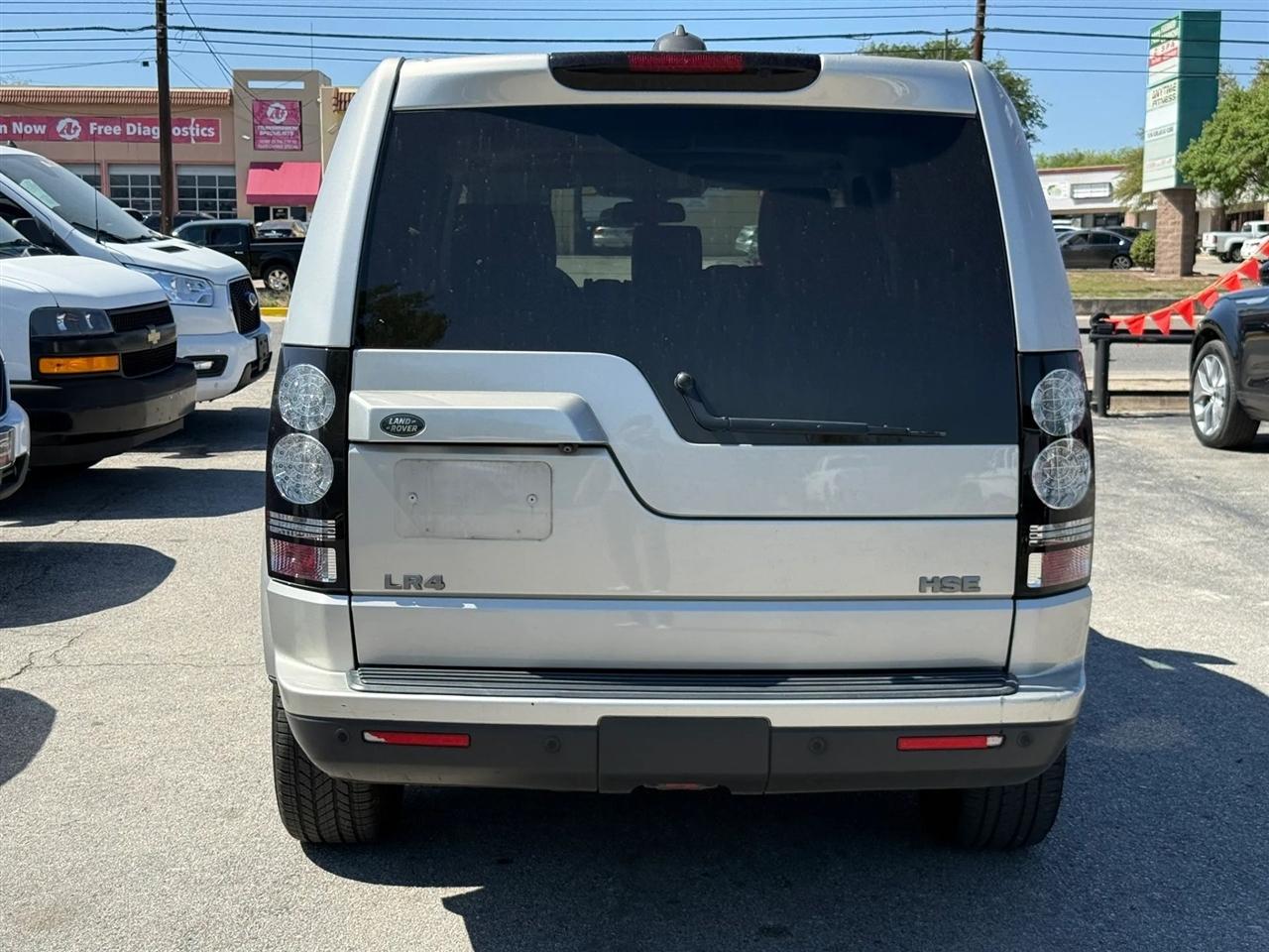 Land Rover LR4 4WD 4dr HSE 2015