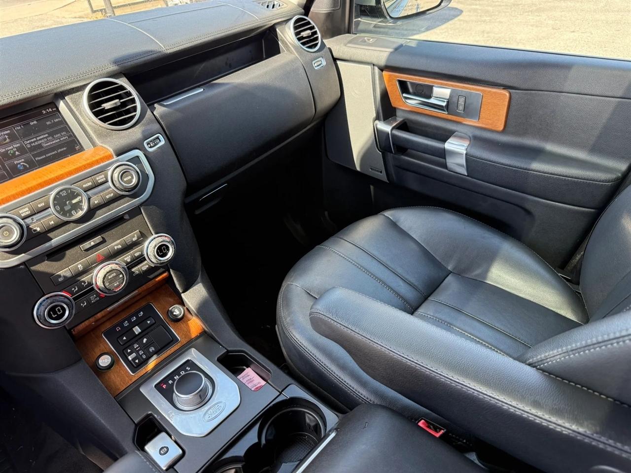 Land Rover LR4 4WD 4dr HSE 2015