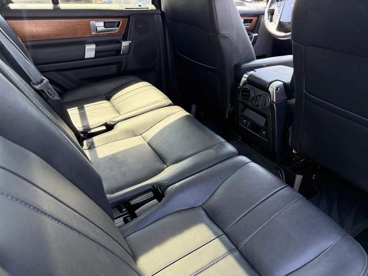 Land Rover LR4 4WD 4dr HSE 2015