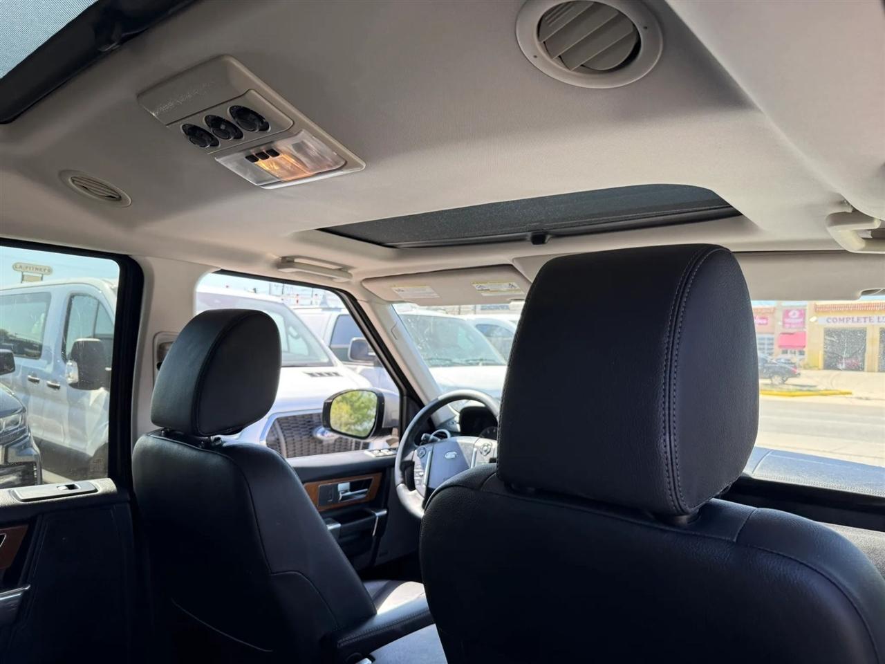 Land Rover LR4 4WD 4dr HSE 2015