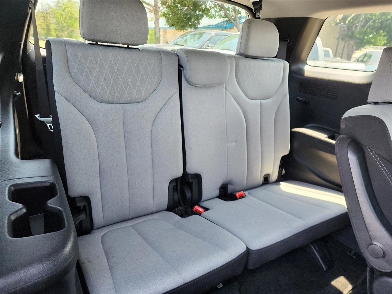 Hyundai Palisade SEL FWD 2021