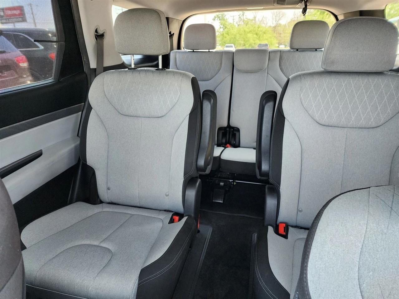 Hyundai Palisade SEL FWD 2021