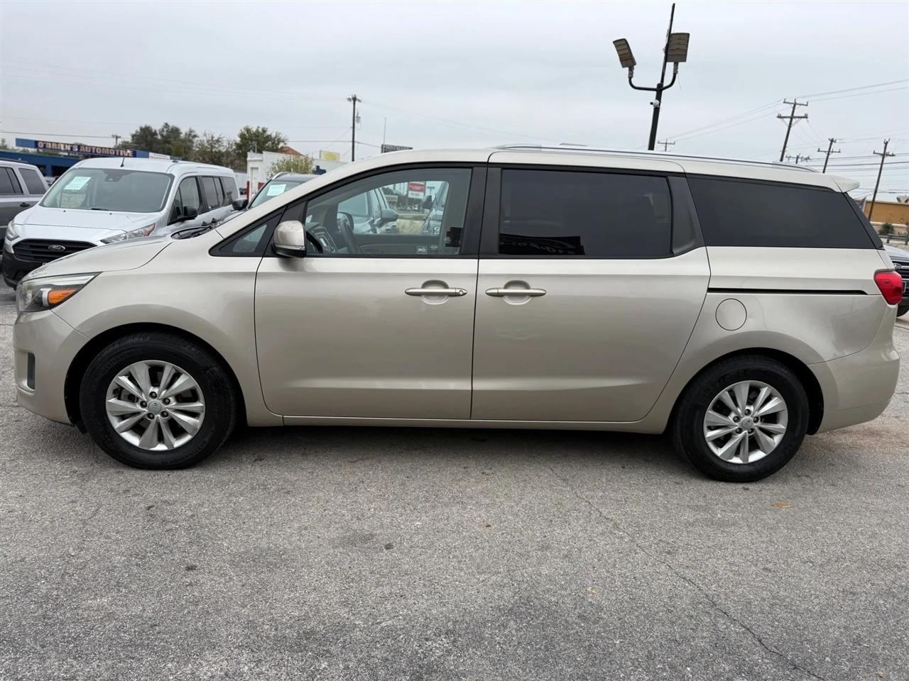Kia Sedona 4dr Wgn LX 2016