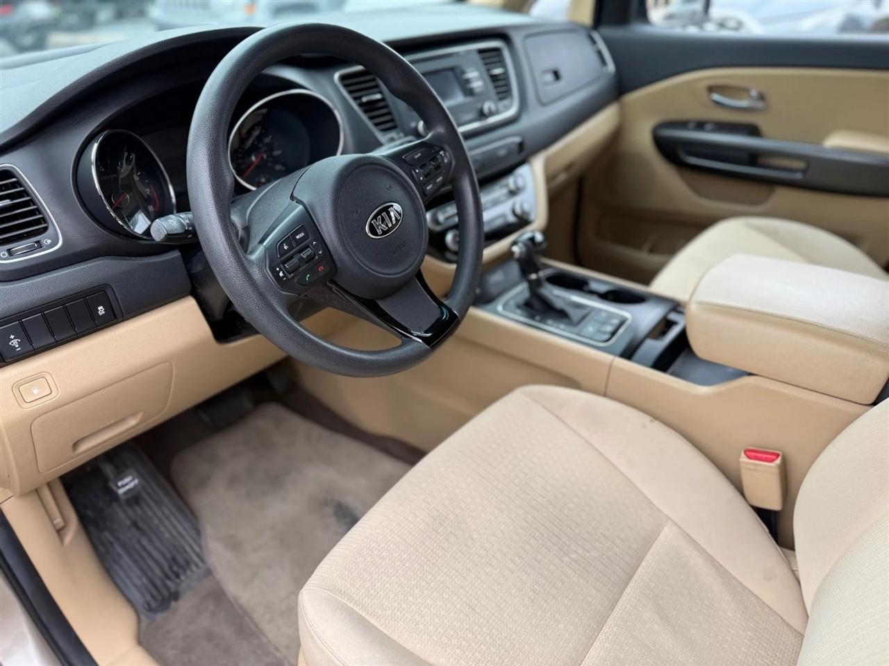 Kia Sedona 4dr Wgn LX 2016