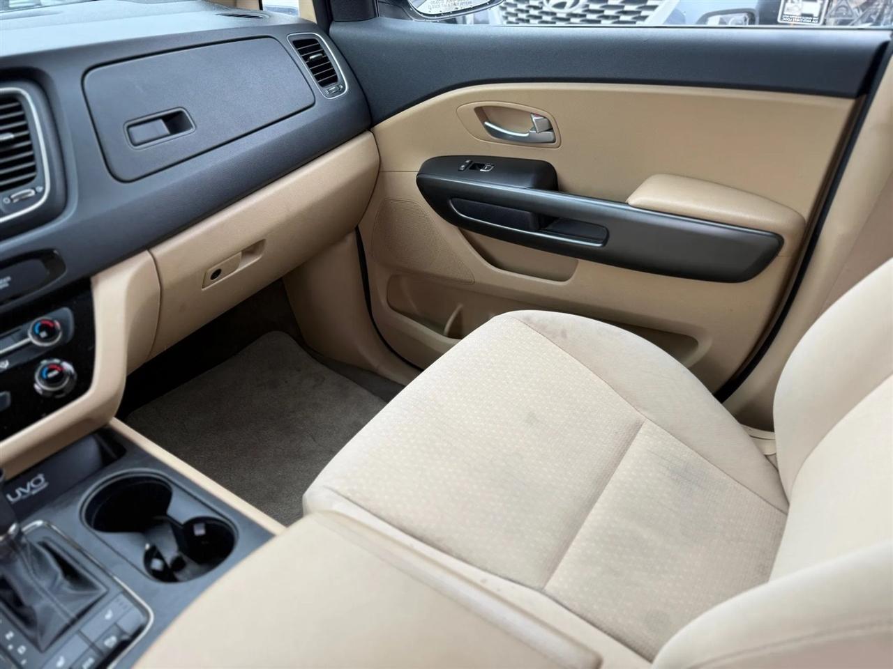 Kia Sedona 4dr Wgn LX 2016