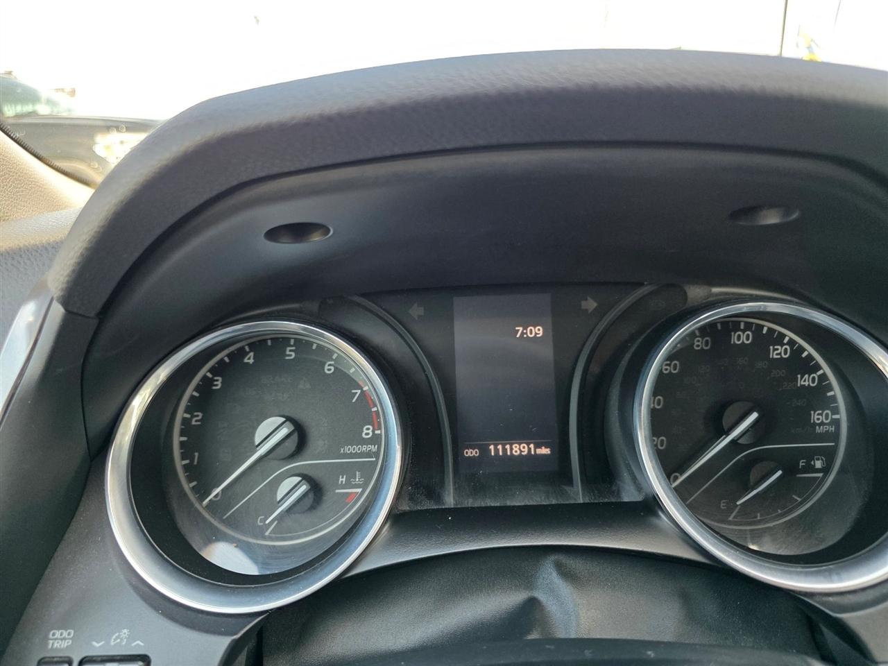 Toyota Camry LE Auto (Natl) 2020