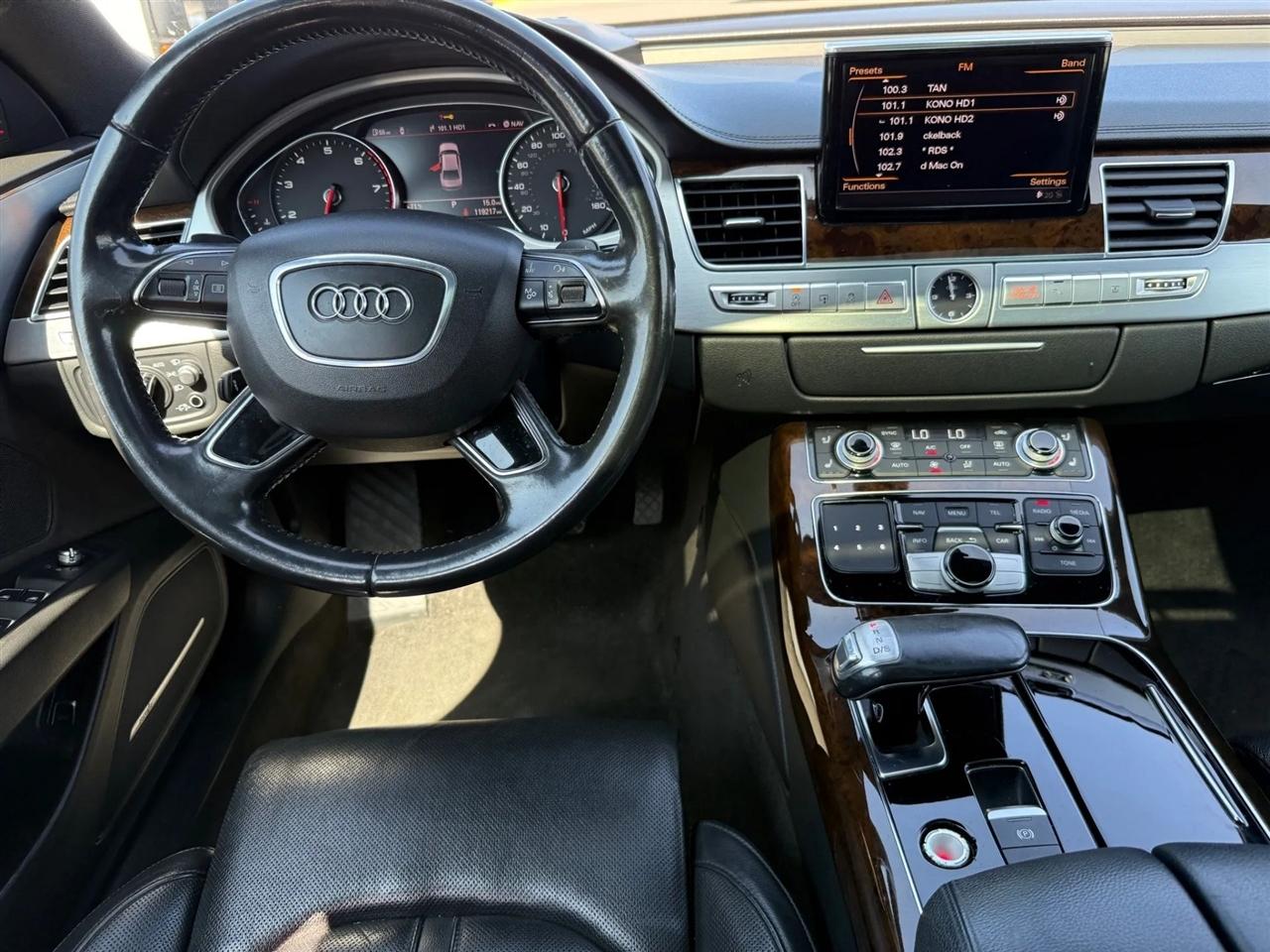 Audi A8 4dr Sdn 4.0T 2015